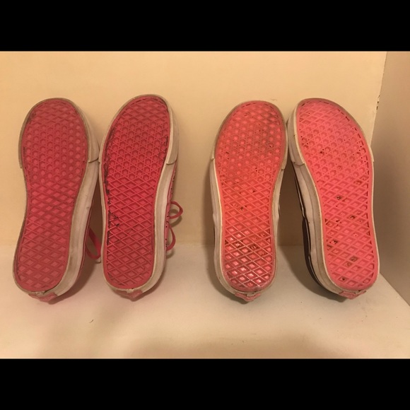 Hello Kitty Vans Women’s 8 - Picture 2 of 8